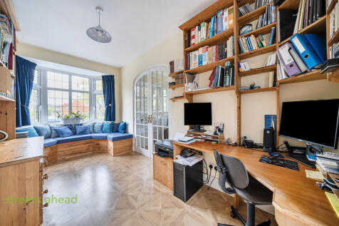 36f061d3-bf2a-4bd...