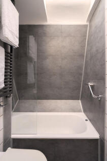 304180 - FLASK-WALK-44.jpg