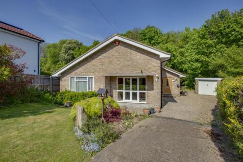 4 Park Lane, HP15 7HY-3.jpg