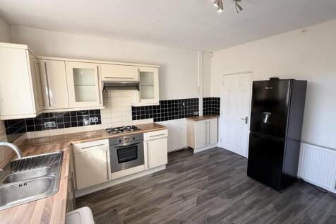 Vicar Road, Wath-upon-Dearne, ROTHERHAM photo 3