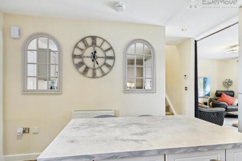 EWEMOVE SOUTH MOLTON - BLUECOAT CLOSE
