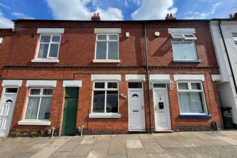 3-bed terraced on Cromer Street, Leicester, Leicestershire, LE2, £1,200/mo