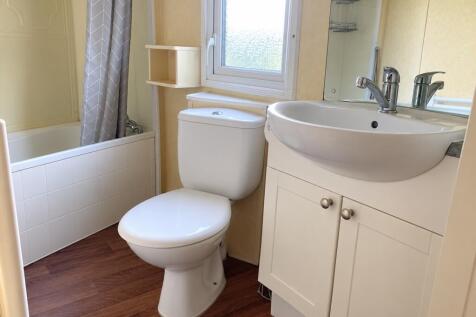 New Pond Road, Benenden, Cranbrook, Kent, TN17 photo 5