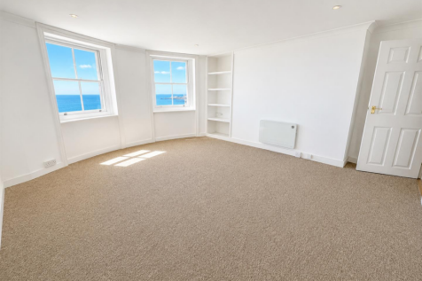 lounge 2.PNG
