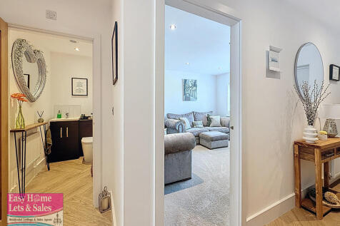 Downstairs W/C; L...