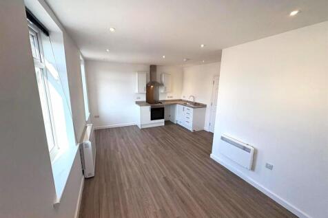 Living / Kitchen