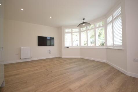 Kestrel Close, Brentwood, Essex, CM15 photo 3