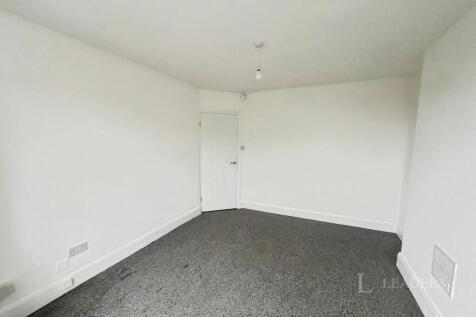 Comery Avenue, City Of Nottingham, NG3 photo 3