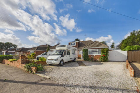 Woodwaye, Woodley