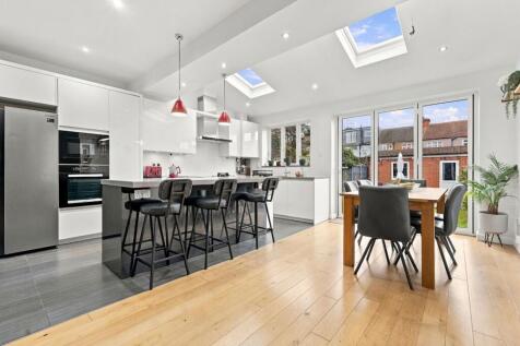 Kitchen/Family Room