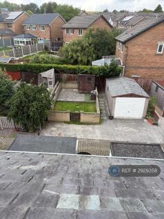 Grove Lane, Burnley, BB12 photo 4