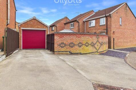 Garage and off-ro...