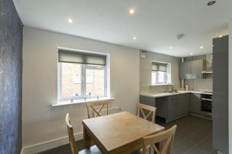 Yenton Court, Chester Road, Erdington, B24   photo 3