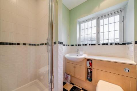 Davidson Frost-Wellings, DFW, Fauna Close, Bathroo