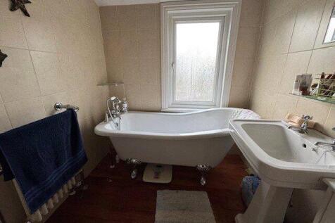 Barnwood Road, Gloucester, GL4 photo 4