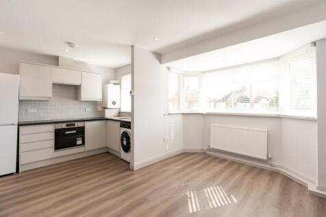 1-bed terraced on Bodley Road, Littlemore, Oxford, OX4, £1,250/mo