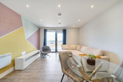 Click to visit Rightmove listing