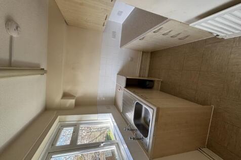 Frome Court , Longmead Way  ,  Tonbridge , TN10 3TS photo 5