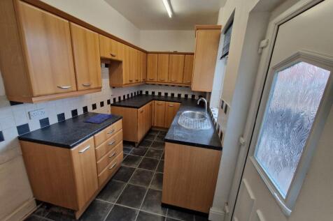 Clarence Road, Worksop photo 4
