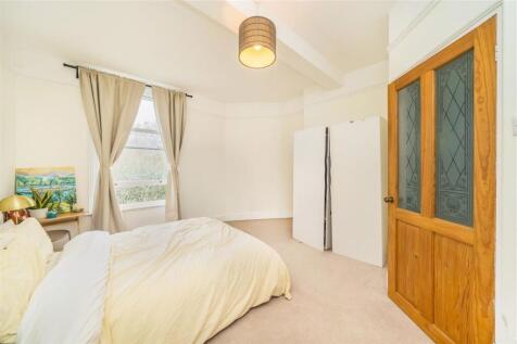 Church Road, Teddington photo 4