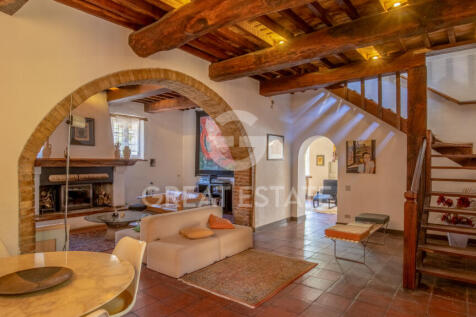 Interno