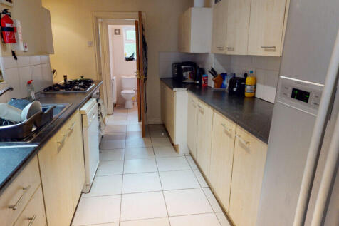 5-bed terraced on Hubert Road, Selly Oak, Birmingham B29 6EP, £498/mo