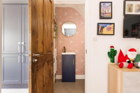 199 Luckwell Road, BS3-31.jpg