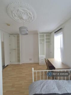 Hornsey Park Road, London, N8 photo 5