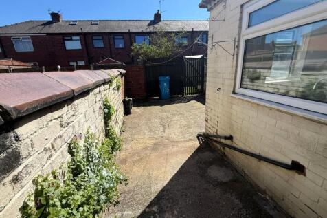 Rear Yard.jpeg