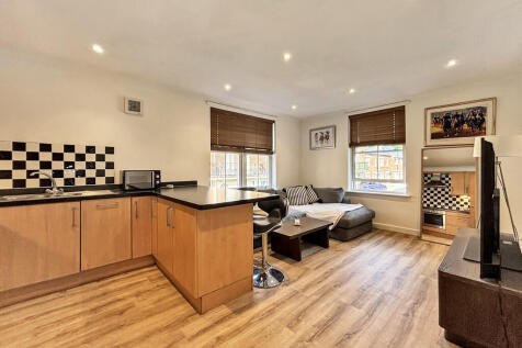 Kitchen/Dining/Li...