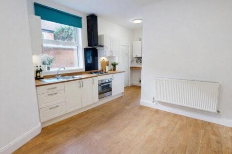 One bedroom ground floor flat