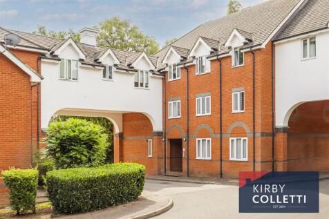 Hoddesdon, EN11 - property photo