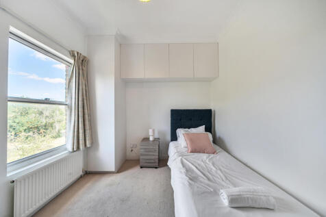 1336022-25-689602...