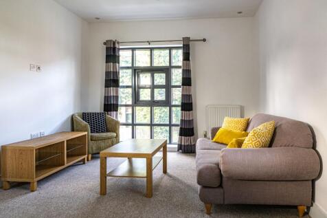 Saracens Mews