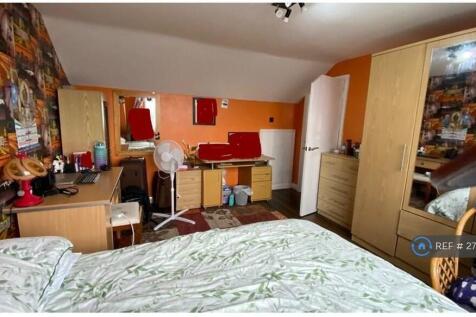 Bedroom2-First Fllor-6