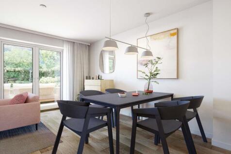 A sociable space that beams with natural light