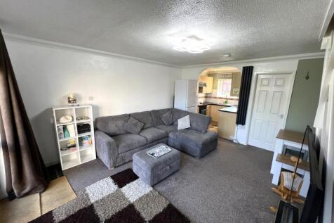 Lounge 3.jpg