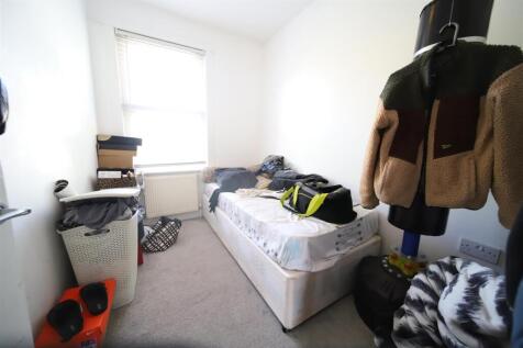 BEDROOM 3.JPG