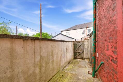Rear Courtyard