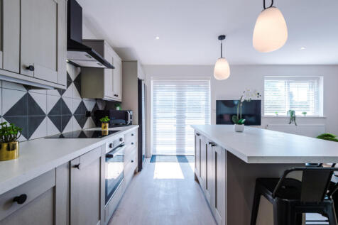1 Capricorn Way, Kitchen 5