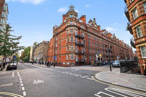 87 Clarence Gate Gardens, Glentworth Street, Marylebone, London NW1 6QP