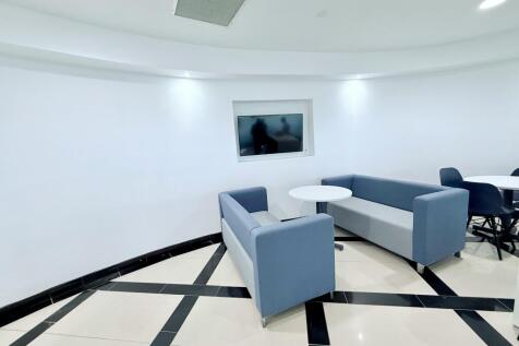 Office to rent Image 11