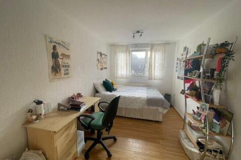 surr-street-n7-9ej-947676