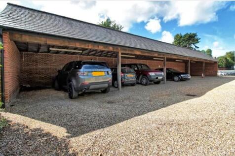 Carport.jpg
