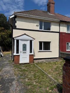 Fully Refurbished 3 Bedroom Semi