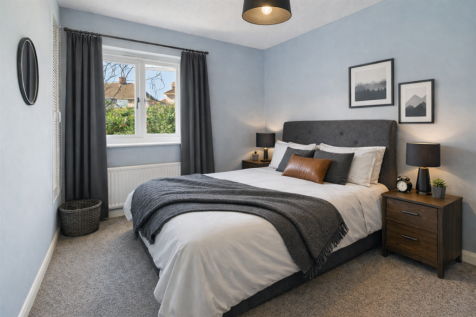 Stylish &amp; Versatile Penylan Home with Private Gar