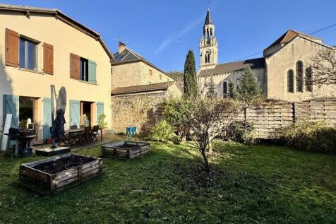 Property Image 1