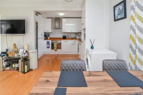 Living Area&amp;Kitchen