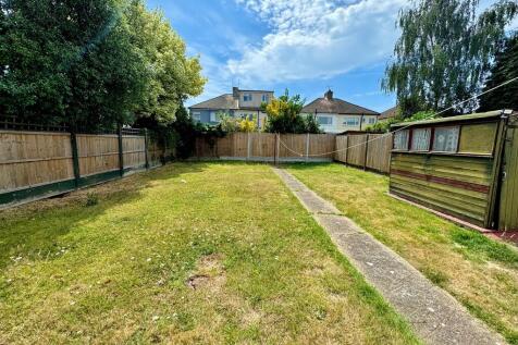 34 Oakengrange Dr...