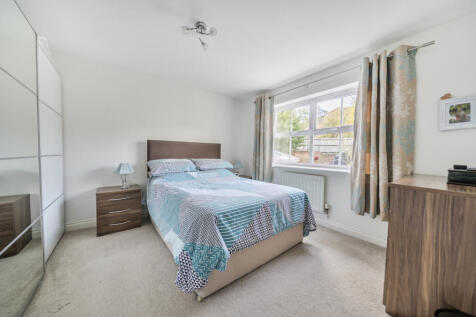 1355513-9-68c7e33...